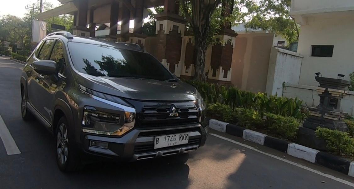 Mitsubishi New Xpander Cross